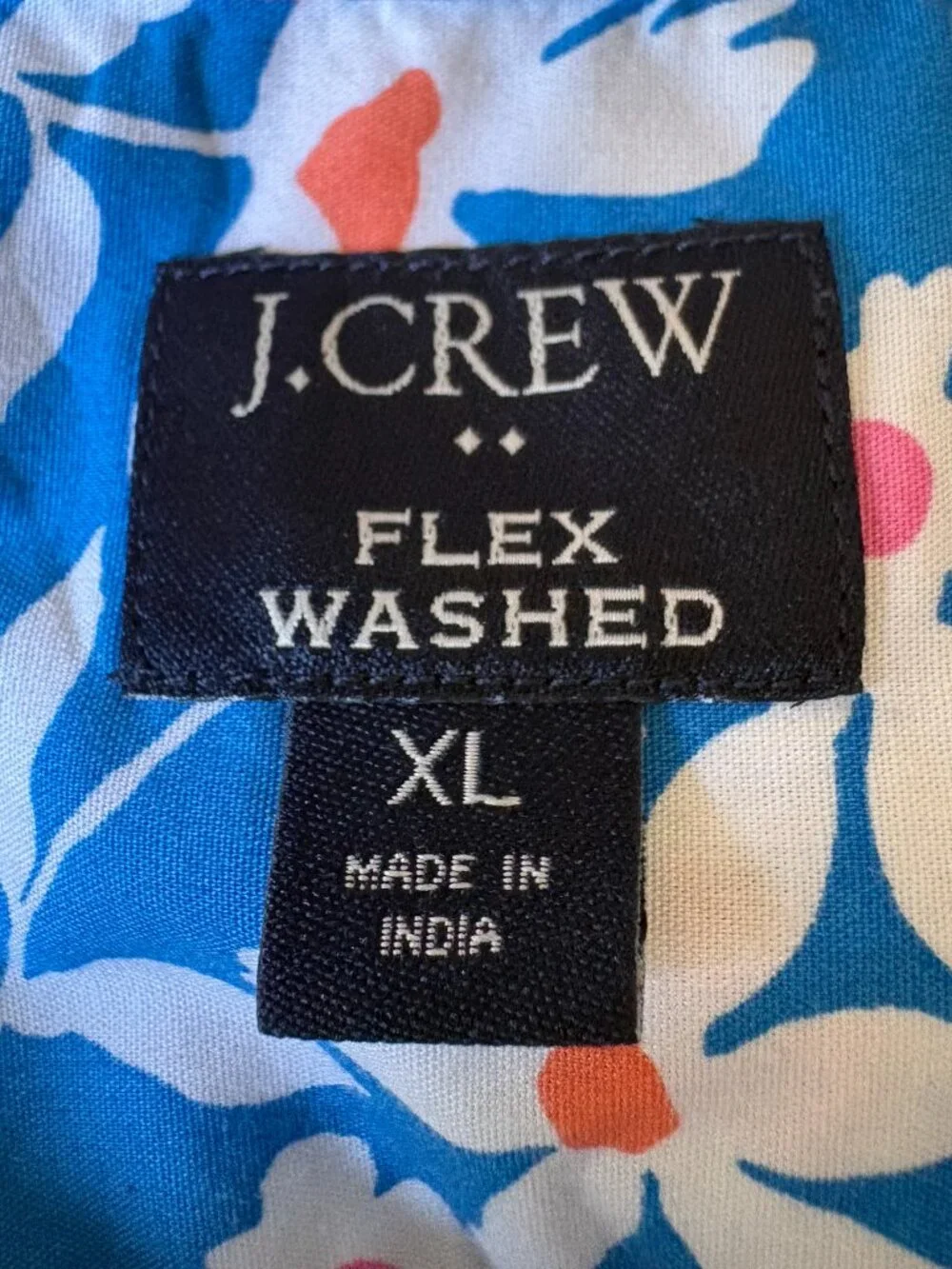 J. .Crew Flex Washed Blue Floral Short Sleeve Button-Up Shirt Extra Large